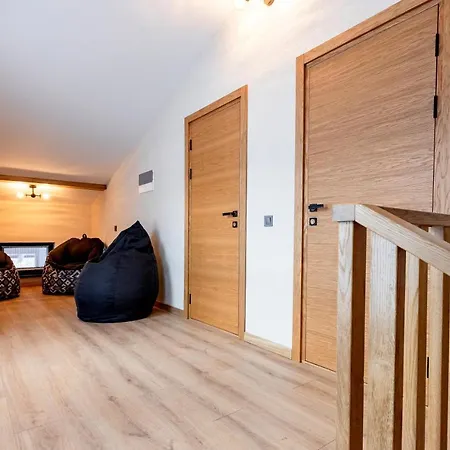 Σαλέ Tophill House Palyanytsya