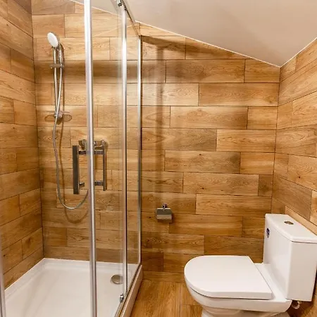 Tophill House Palyanytsya