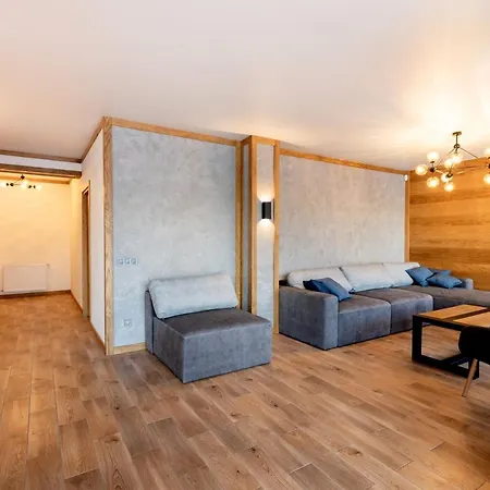 Tophill House Chalet Palyanytsya